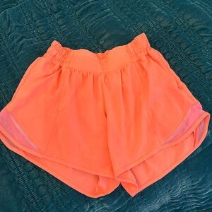 LULULEMON Hotty Hot size 2 TALL